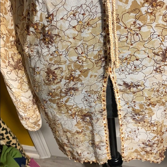 Violet Claire sheer tunic with crystals at neck - Picture 3 of 7